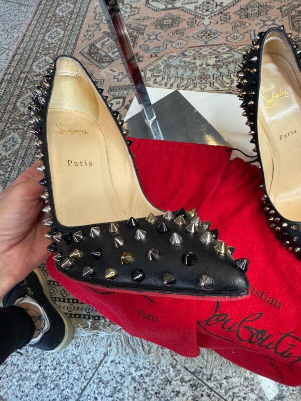 Louboutin čierne lodičky - Image 2