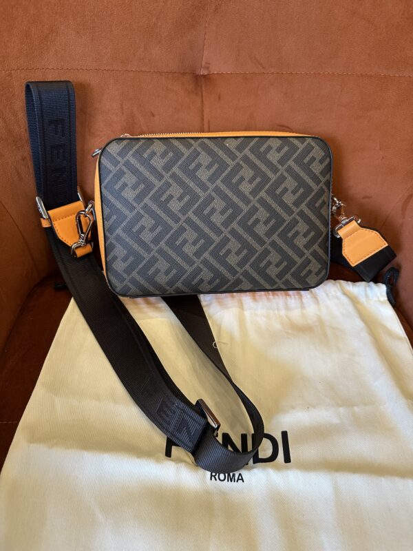 Fendi crossbody - Image 3
