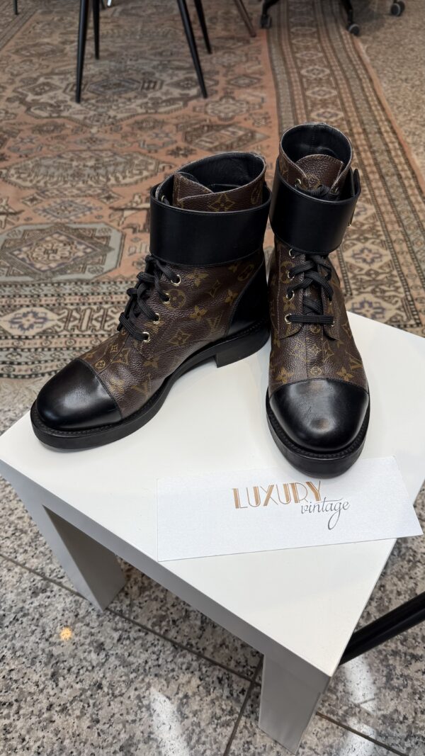 Louis Vuitton Looo kotničky