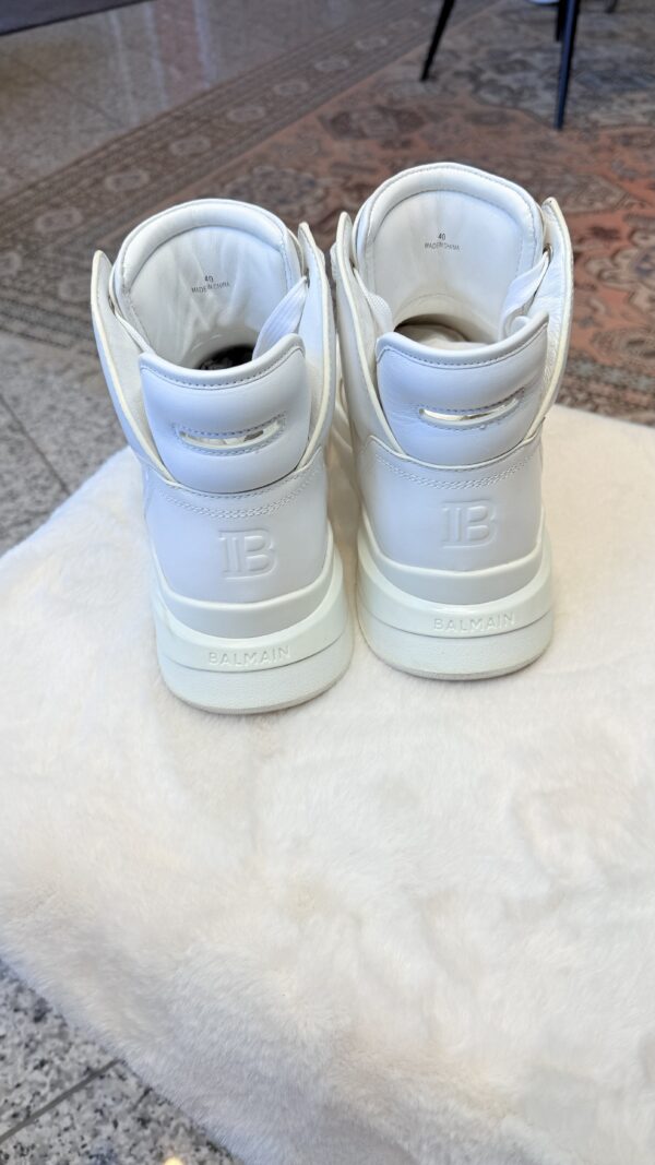 Balmain biele tenisky - Image 3